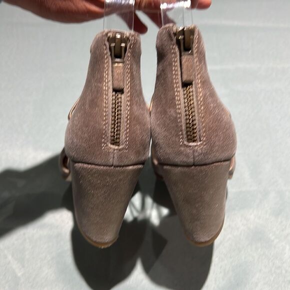 Eileen Fisher Ghillie Rope Pump Heel Sandal Platinum Size 8.5 B48 - Picture 6 of 9